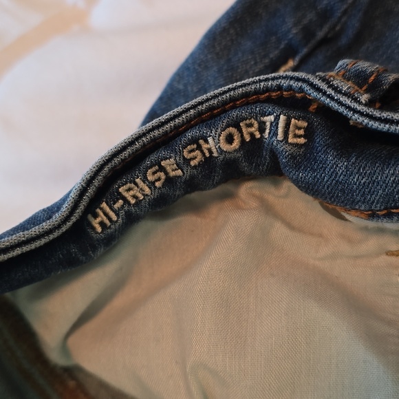 American Eagle Hi Rise Shortie - Picture 3 of 6